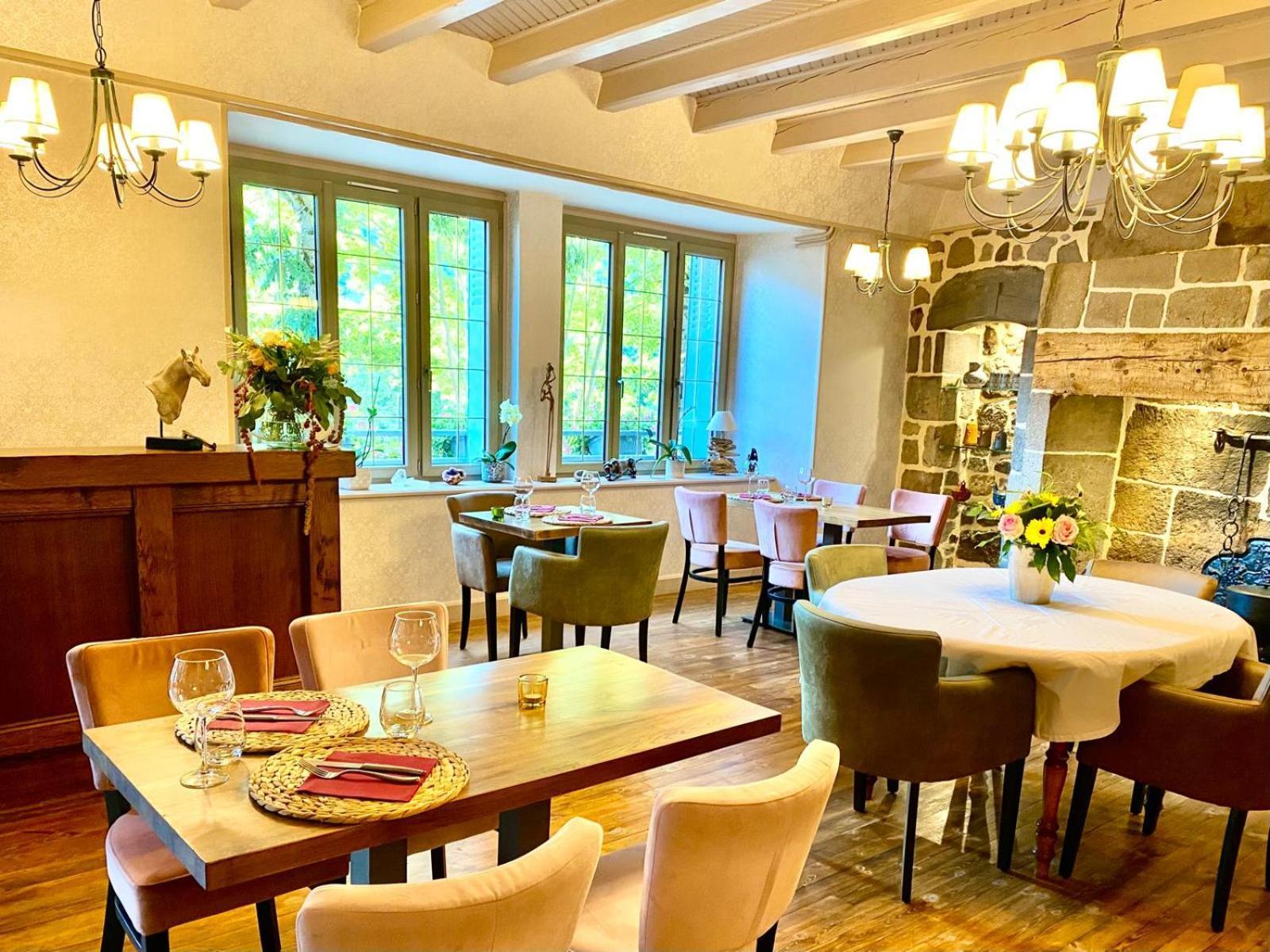 Hotel Restaurant Du Plomb Du Cantal Murat  Exteriér fotografie